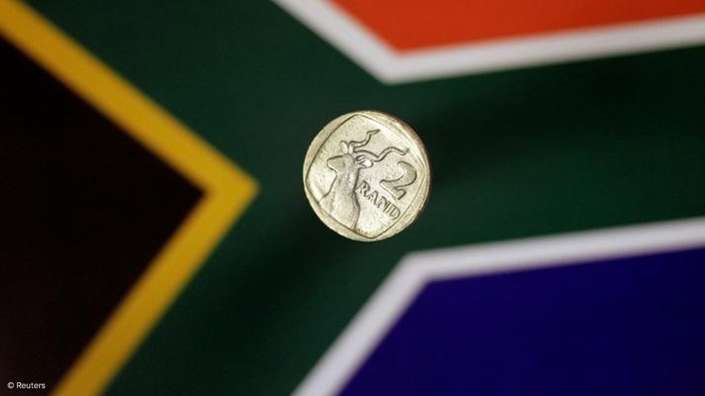 South African Rate Hike Bets Ebb on Oil Price Drop