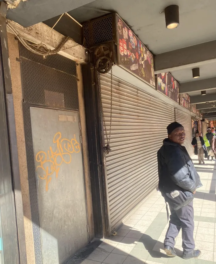Johannesburg Vendors Fear Unrest, Opt Out of June 30 Protests